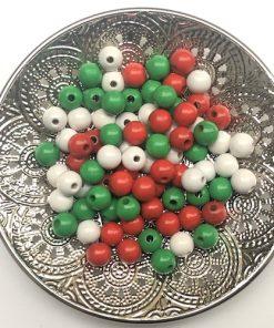 perles en bois vert et rouge X50 10 MM pour attache tetine