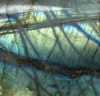 pierre labradorite vertus bienfaits et histoire