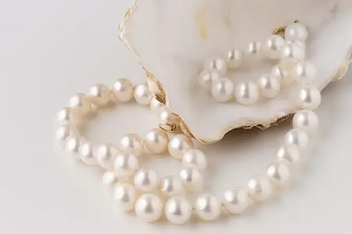 prendre soin des bijoux en perles